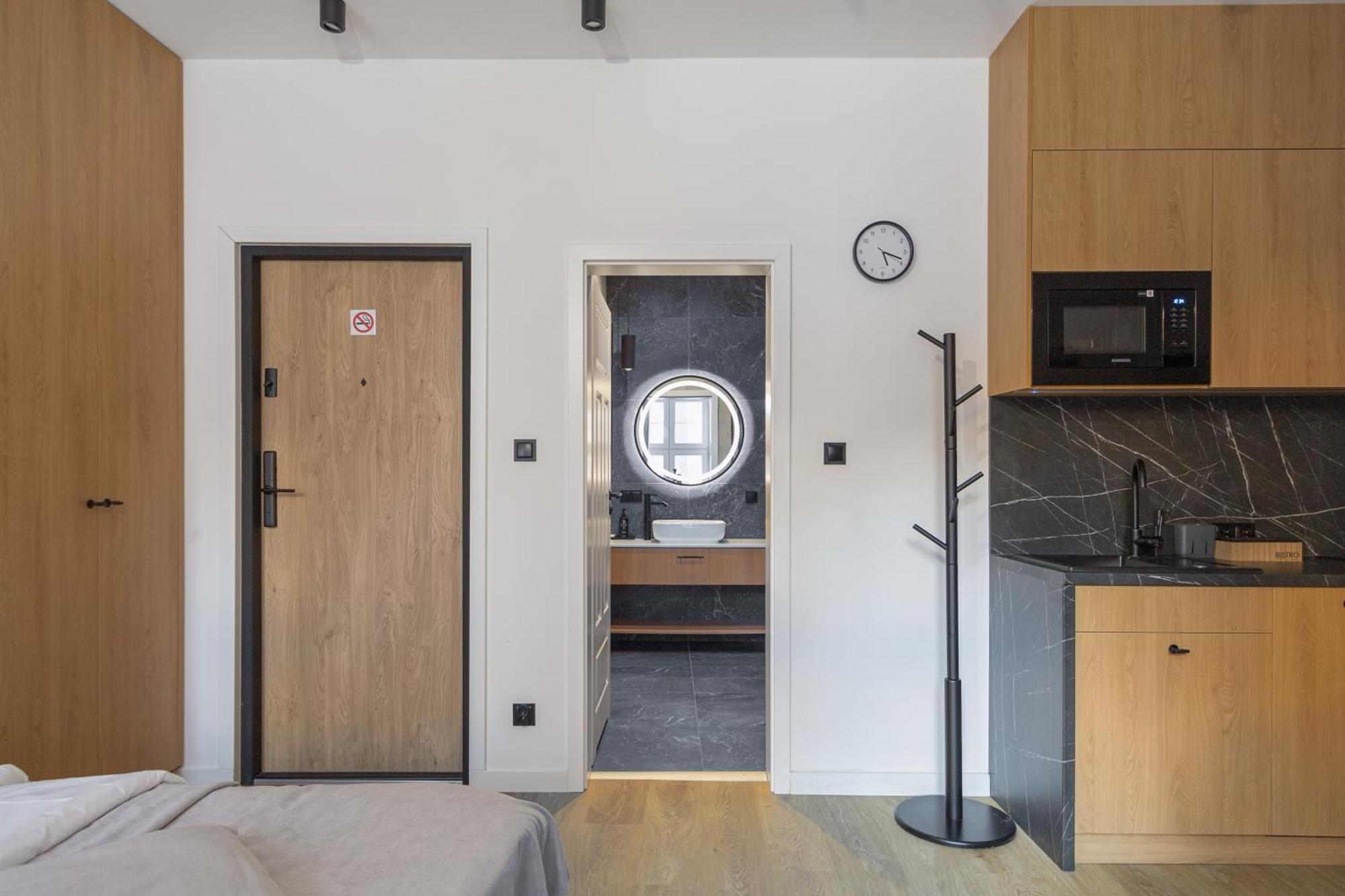 Glow Apartments - Apartamenty Studio Kozia Gdansk Srodmiescie Luaran gambar